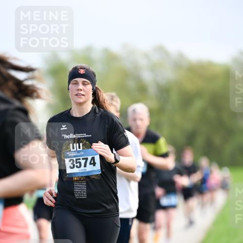 07.04.2024 - 43. Internationalen Wilhelmsburger Insellauf Dr. Thomas Lammeyer http://msf.ph/oto/6048690 07.04.2024 11:12:21 Laufen 3574 meine-sportfotos.de