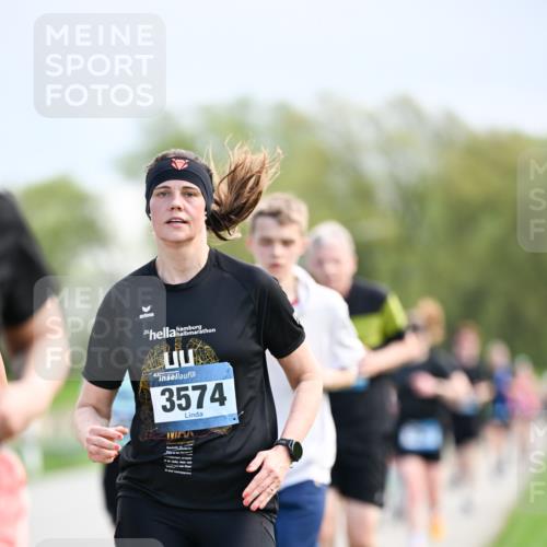 07.04.2024 - 43. Internationalen Wilhelmsburger Insellauf Dr. Thomas Lammeyer http://msf.ph/oto/6048695 07.04.2024 11:12:22 Laufen 3574 meine-sportfotos.de