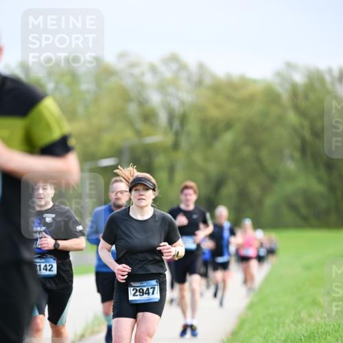 07.04.2024 - 43. Internationalen Wilhelmsburger Insellauf Dr. Thomas Lammeyer http://msf.ph/oto/6048734 07.04.2024 11:12:25 Laufen 142, 2947 meine-sportfotos.de