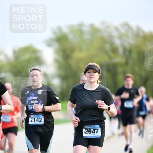07.04.2024 - 43. Internationalen Wilhelmsburger Insellauf Dr. Thomas Lammeyer http://msf.ph/oto/6048758 07.04.2024 11:12:27 Laufen 2142, 2947 meine-sportfotos.de