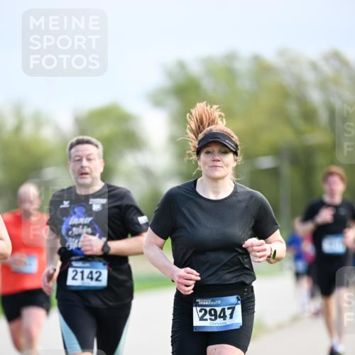 07.04.2024 - 43. Internationalen Wilhelmsburger Insellauf Dr. Thomas Lammeyer http://msf.ph/oto/6048769 07.04.2024 11:12:27 Laufen 2142, 2947 meine-sportfotos.de