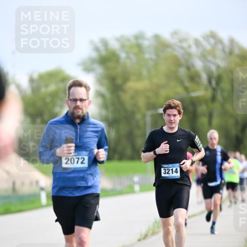 07.04.2024 - 43. Internationalen Wilhelmsburger Insellauf Dr. Thomas Lammeyer http://msf.ph/oto/6048789 07.04.2024 11:12:29 Laufen 2072, 3214 meine-sportfotos.de
