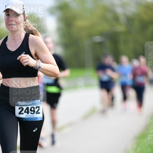 07.04.2024 - 43. Internationalen Wilhelmsburger Insellauf Dr. Thomas Lammeyer http://msf.ph/oto/6048972 07.04.2024 11:12:58 Laufen 2492 meine-sportfotos.de