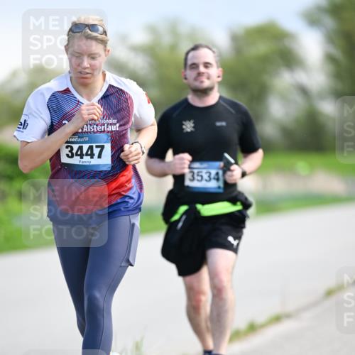 07.04.2024 - 43. Internationalen Wilhelmsburger Insellauf Dr. Thomas Lammeyer http://msf.ph/oto/6048979 07.04.2024 11:13:00 Laufen 3447, 3534 meine-sportfotos.de