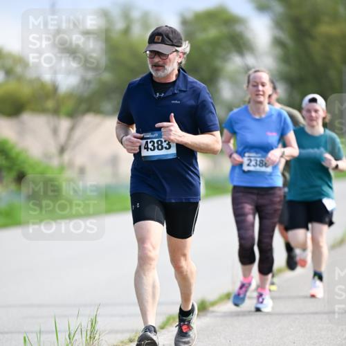 07.04.2024 - 43. Internationalen Wilhelmsburger Insellauf Dr. Thomas Lammeyer http://msf.ph/oto/6048998 07.04.2024 11:13:05 Laufen 4383, 238 meine-sportfotos.de