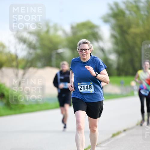 07.04.2024 - 43. Internationalen Wilhelmsburger Insellauf Dr. Thomas Lammeyer http://msf.ph/oto/6049050 07.04.2024 11:13:20 Laufen 2148 meine-sportfotos.de