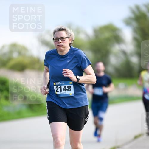 07.04.2024 - 43. Internationalen Wilhelmsburger Insellauf Dr. Thomas Lammeyer http://msf.ph/oto/6049061 07.04.2024 11:13:21 Laufen 2148 meine-sportfotos.de