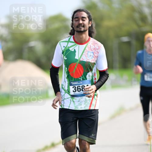 07.04.2024 - 43. Internationalen Wilhelmsburger Insellauf Dr. Thomas Lammeyer http://msf.ph/oto/6049087 07.04.2024 11:13:26 Laufen 368 meine-sportfotos.de