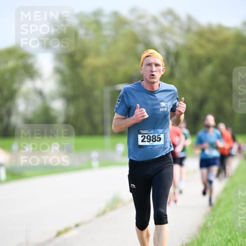 07.04.2024 - 43. Internationalen Wilhelmsburger Insellauf Dr. Thomas Lammeyer http://msf.ph/oto/6049095 07.04.2024 11:13:28 Laufen 2985, 2019 meine-sportfotos.de