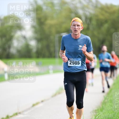07.04.2024 - 43. Internationalen Wilhelmsburger Insellauf Dr. Thomas Lammeyer http://msf.ph/oto/6049097 07.04.2024 11:13:28 Laufen 201, 2985 meine-sportfotos.de