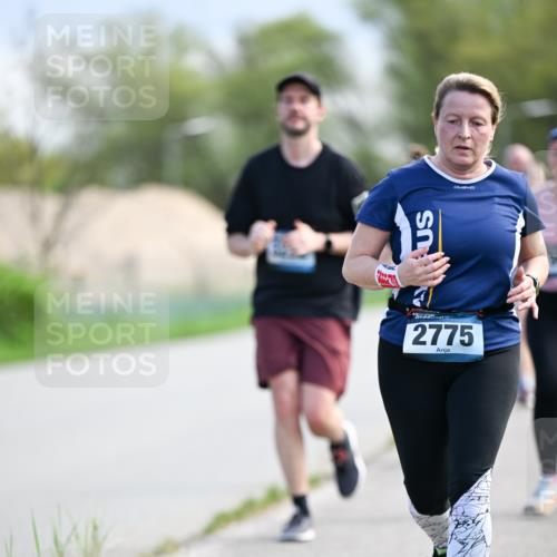 07.04.2024 - 43. Internationalen Wilhelmsburger Insellauf Dr. Thomas Lammeyer http://msf.ph/oto/6049225 07.04.2024 11:14:02 Laufen 2775 meine-sportfotos.de