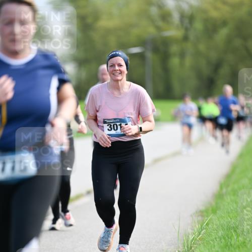 07.04.2024 - 43. Internationalen Wilhelmsburger Insellauf Dr. Thomas Lammeyer http://msf.ph/oto/6049227 07.04.2024 11:14:03 Laufen 775, 301 meine-sportfotos.de