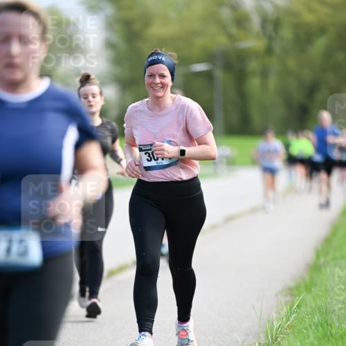 07.04.2024 - 43. Internationalen Wilhelmsburger Insellauf Dr. Thomas Lammeyer http://msf.ph/oto/6049228 07.04.2024 11:14:03 Laufen 15, 30 meine-sportfotos.de