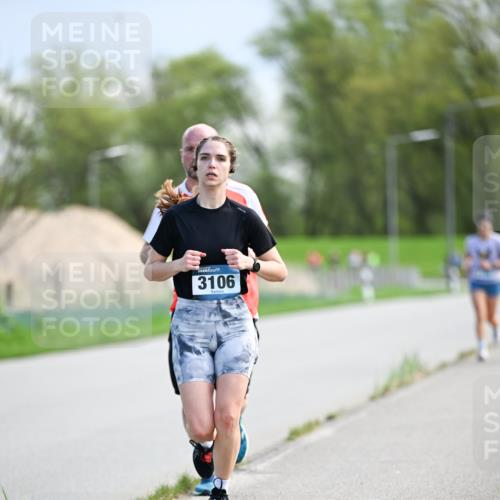 07.04.2024 - 43. Internationalen Wilhelmsburger Insellauf Dr. Thomas Lammeyer http://msf.ph/oto/6049243 07.04.2024 11:14:07 Laufen 3106 meine-sportfotos.de