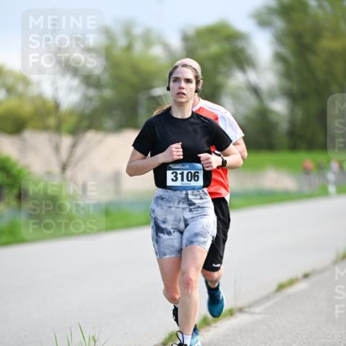 07.04.2024 - 43. Internationalen Wilhelmsburger Insellauf Dr. Thomas Lammeyer http://msf.ph/oto/6049248 07.04.2024 11:14:07 Laufen 3106 meine-sportfotos.de