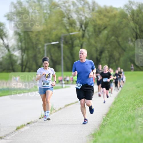 07.04.2024 - 43. Internationalen Wilhelmsburger Insellauf Dr. Thomas Lammeyer http://msf.ph/oto/6049261 07.04.2024 11:14:12 Laufen 3538, 3190 meine-sportfotos.de