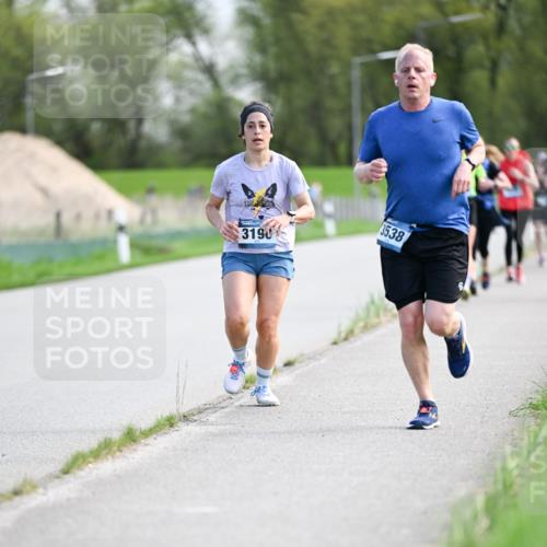 07.04.2024 - 43. Internationalen Wilhelmsburger Insellauf Dr. Thomas Lammeyer http://msf.ph/oto/6049273 07.04.2024 11:14:14 Laufen 3190, 3538 meine-sportfotos.de