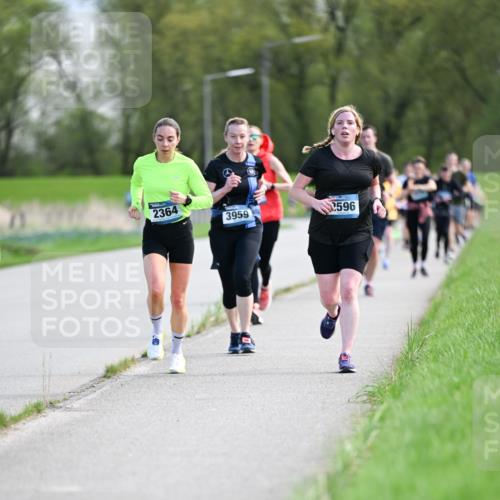 07.04.2024 - 43. Internationalen Wilhelmsburger Insellauf Dr. Thomas Lammeyer http://msf.ph/oto/6049300 07.04.2024 11:14:20 Laufen 2364, 3959, 596 meine-sportfotos.de