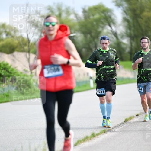 07.04.2024 - 43. Internationalen Wilhelmsburger Insellauf Dr. Thomas Lammeyer http://msf.ph/oto/6049342 07.04.2024 11:14:28 Laufen 2277, 274 meine-sportfotos.de