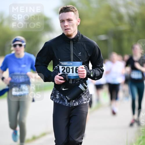 07.04.2024 - 43. Internationalen Wilhelmsburger Insellauf Dr. Thomas Lammeyer http://msf.ph/oto/6049396 07.04.2024 11:14:41 Laufen 2016 meine-sportfotos.de