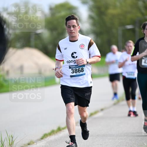 07.04.2024 - 43. Internationalen Wilhelmsburger Insellauf Dr. Thomas Lammeyer http://msf.ph/oto/6049403 07.04.2024 11:14:42 Laufen 3868, 43 meine-sportfotos.de