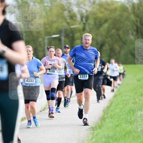 07.04.2024 - 43. Internationalen Wilhelmsburger Insellauf Dr. Thomas Lammeyer http://msf.ph/oto/6049417 07.04.2024 11:14:46 Laufen 4337, 3595453, 3323 meine-sportfotos.de