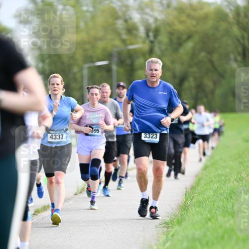 07.04.2024 - 43. Internationalen Wilhelmsburger Insellauf Dr. Thomas Lammeyer http://msf.ph/oto/6049418 07.04.2024 11:14:46 Laufen 4337, 395, 3323 meine-sportfotos.de