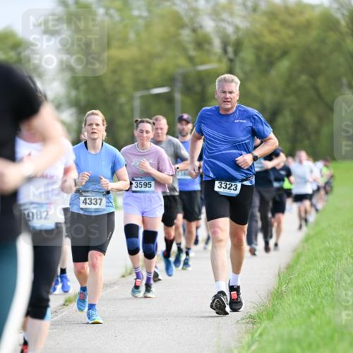 07.04.2024 - 43. Internationalen Wilhelmsburger Insellauf Dr. Thomas Lammeyer http://msf.ph/oto/6049419 07.04.2024 11:14:46 Laufen 4337, 982, 3595, 3323 meine-sportfotos.de