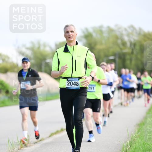07.04.2024 - 43. Internationalen Wilhelmsburger Insellauf Dr. Thomas Lammeyer http://msf.ph/oto/6049546 07.04.2024 11:15:11 Laufen 2048, 291 meine-sportfotos.de
