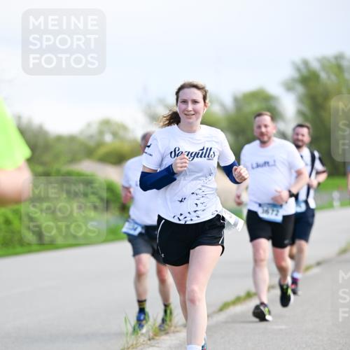 07.04.2024 - 43. Internationalen Wilhelmsburger Insellauf Dr. Thomas Lammeyer http://msf.ph/oto/6049566 07.04.2024 11:15:15 Laufen  meine-sportfotos.de