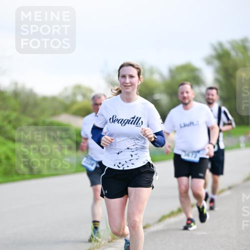 07.04.2024 - 43. Internationalen Wilhelmsburger Insellauf Dr. Thomas Lammeyer http://msf.ph/oto/6049567 07.04.2024 11:15:15 Laufen 3672 meine-sportfotos.de