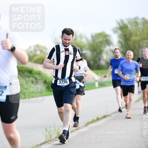 07.04.2024 - 43. Internationalen Wilhelmsburger Insellauf Dr. Thomas Lammeyer http://msf.ph/oto/6049582 07.04.2024 11:15:18 Laufen 2, 3774 meine-sportfotos.de