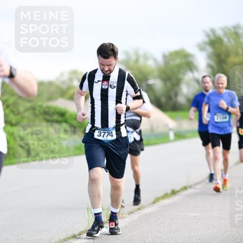 07.04.2024 - 43. Internationalen Wilhelmsburger Insellauf Dr. Thomas Lammeyer http://msf.ph/oto/6049584 07.04.2024 11:15:18 Laufen 3774, 2109 meine-sportfotos.de
