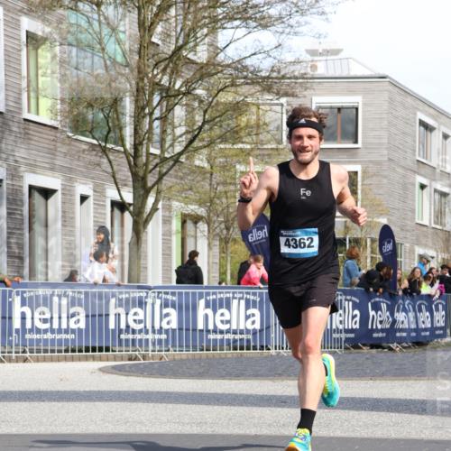 07.04.2024 - 43. Internationalen Wilhelmsburger Insellauf Strokosch-Dieckow http://msf.ph/oto/6049585 07.04.2024 11:18:44 Ziel 3209, 4362 meine-sportfotos.de