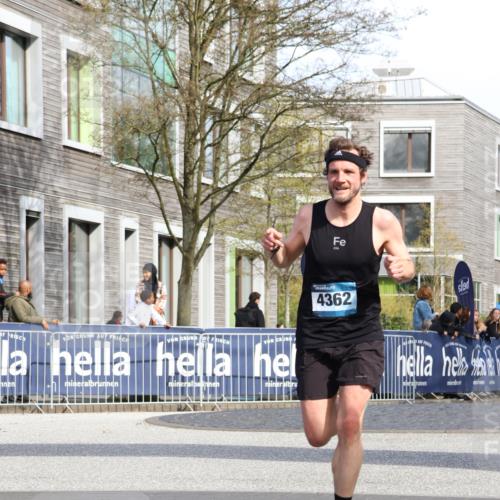 07.04.2024 - 43. Internationalen Wilhelmsburger Insellauf Strokosch-Dieckow http://msf.ph/oto/6049597 07.04.2024 11:18:44 Ziel 3209, 4362 meine-sportfotos.de