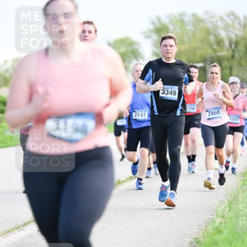 07.04.2024 - 43. Internationalen Wilhelmsburger Insellauf Dr. Thomas Lammeyer http://msf.ph/oto/6049637 07.04.2024 11:15:28 Laufen 3198, 2147, 3349, 1306, 2460, 1307 meine-sportfotos.de