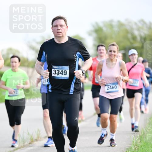 07.04.2024 - 43. Internationalen Wilhelmsburger Insellauf Dr. Thomas Lammeyer http://msf.ph/oto/6049646 07.04.2024 11:15:30 Laufen 214, 3349, 2460 meine-sportfotos.de