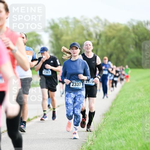 07.04.2024 - 43. Internationalen Wilhelmsburger Insellauf Dr. Thomas Lammeyer http://msf.ph/oto/6049667 07.04.2024 11:15:34 Laufen 2367, 2337, 2079 meine-sportfotos.de