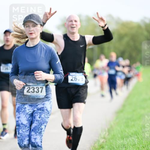 07.04.2024 - 43. Internationalen Wilhelmsburger Insellauf Dr. Thomas Lammeyer http://msf.ph/oto/6049678 07.04.2024 11:15:36 Laufen 2337, 2679 meine-sportfotos.de