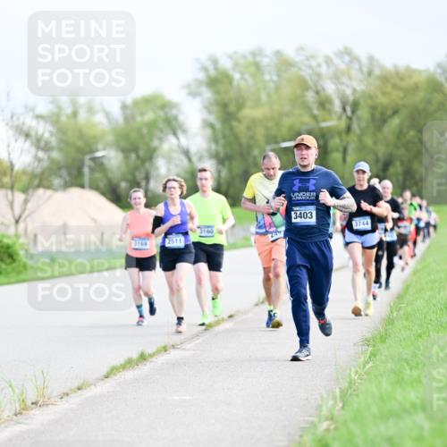 07.04.2024 - 43. Internationalen Wilhelmsburger Insellauf Dr. Thomas Lammeyer http://msf.ph/oto/6049694 07.04.2024 11:15:40 Laufen 3160, 3169, 2511, 249, 3403, 3744 meine-sportfotos.de