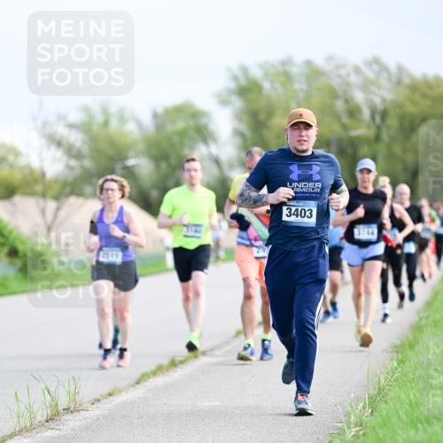 07.04.2024 - 43. Internationalen Wilhelmsburger Insellauf Dr. Thomas Lammeyer http://msf.ph/oto/6049706 07.04.2024 11:15:42 Laufen 3403, 3744 meine-sportfotos.de