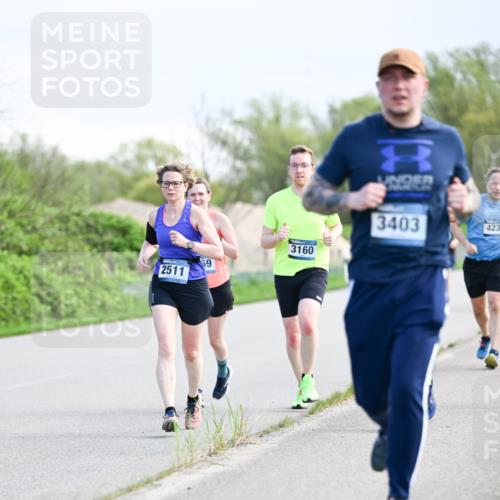 07.04.2024 - 43. Internationalen Wilhelmsburger Insellauf Dr. Thomas Lammeyer http://msf.ph/oto/6049712 07.04.2024 11:15:43 Laufen 2511, 9, 3160, 3403, 423 meine-sportfotos.de