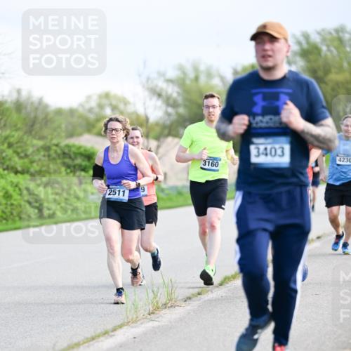 07.04.2024 - 43. Internationalen Wilhelmsburger Insellauf Dr. Thomas Lammeyer http://msf.ph/oto/6049713 07.04.2024 11:15:43 Laufen 2511, 3403, 4230, 3160 meine-sportfotos.de