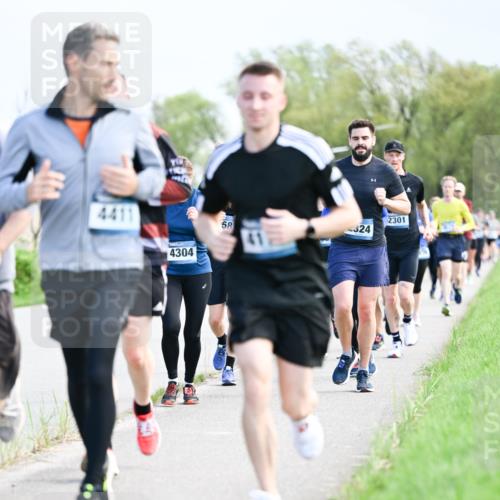 07.04.2024 - 43. Internationalen Wilhelmsburger Insellauf Dr. Thomas Lammeyer http://msf.ph/oto/6049796 07.04.2024 11:15:58 Laufen 4411, 4304, 58, 324, 2301 meine-sportfotos.de