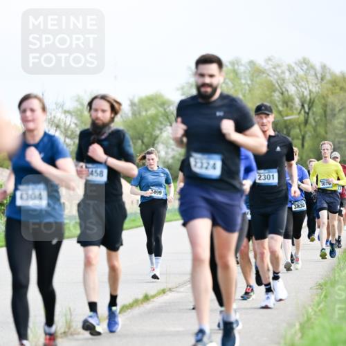 07.04.2024 - 43. Internationalen Wilhelmsburger Insellauf Dr. Thomas Lammeyer http://msf.ph/oto/6049808 07.04.2024 11:16:01 Laufen 304, 458, 3499, 2324, 2301, 3830, 3076 meine-sportfotos.de