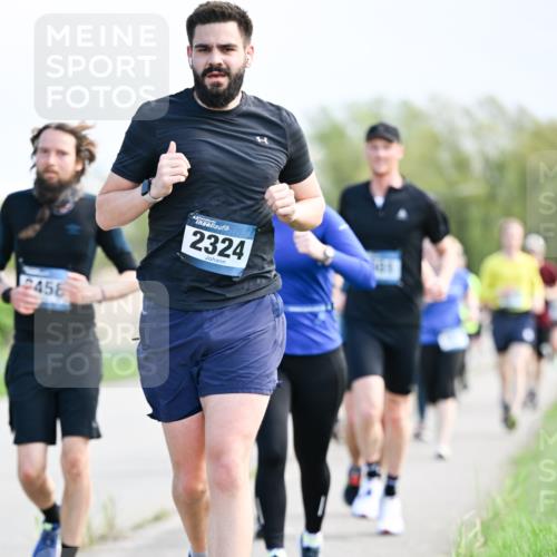 07.04.2024 - 43. Internationalen Wilhelmsburger Insellauf Dr. Thomas Lammeyer http://msf.ph/oto/6049816 07.04.2024 11:16:02 Laufen 2458, 2324 meine-sportfotos.de