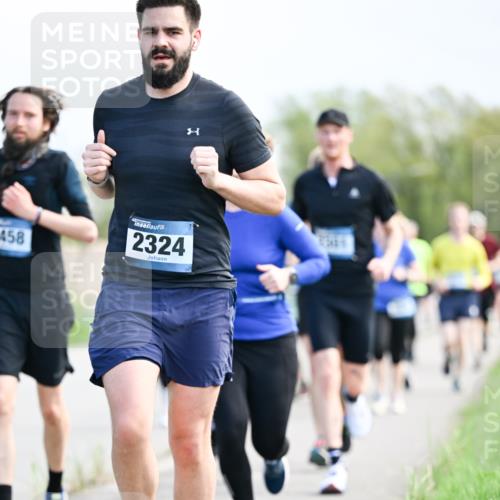 07.04.2024 - 43. Internationalen Wilhelmsburger Insellauf Dr. Thomas Lammeyer http://msf.ph/oto/6049817 07.04.2024 11:16:02 Laufen 458, 2324 meine-sportfotos.de