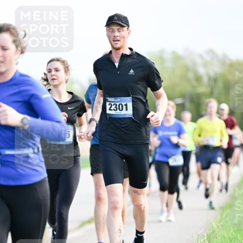 07.04.2024 - 43. Internationalen Wilhelmsburger Insellauf Dr. Thomas Lammeyer http://msf.ph/oto/6049825 07.04.2024 11:16:03 Laufen 5, 2301 meine-sportfotos.de