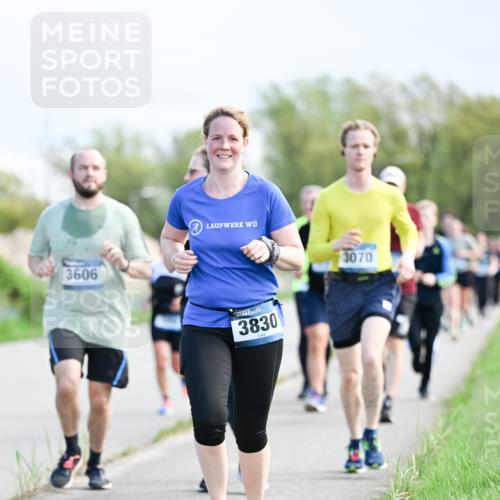 07.04.2024 - 43. Internationalen Wilhelmsburger Insellauf Dr. Thomas Lammeyer http://msf.ph/oto/6049840 07.04.2024 11:16:06 Laufen 3606, 3830, 3070 meine-sportfotos.de
