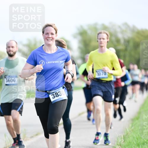 07.04.2024 - 43. Internationalen Wilhelmsburger Insellauf Dr. Thomas Lammeyer http://msf.ph/oto/6049843 07.04.2024 11:16:07 Laufen 3606, 3830, 1070 meine-sportfotos.de